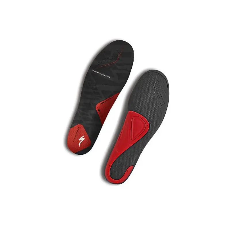 SPECIALIZED SOLETTA BG SL + ROSSO ABBIGLIAMENTO