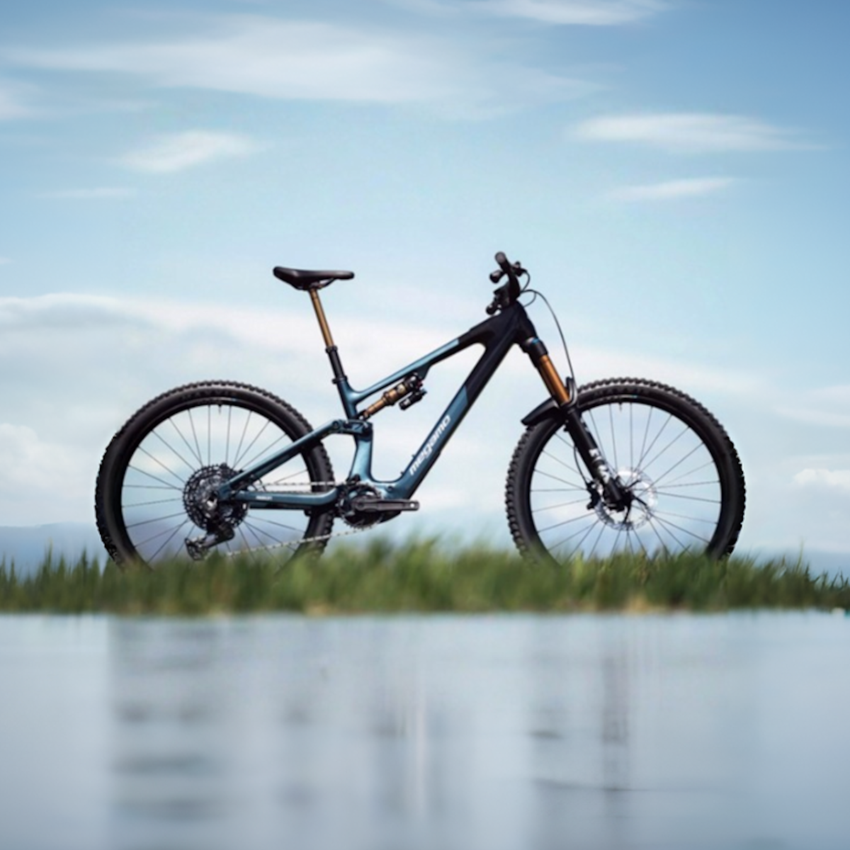 MEGAMO REASON AL 05 STORM BLUE BICICLETTE MEGAMO REASON AL 05 STORM BLUE BICICLETTE